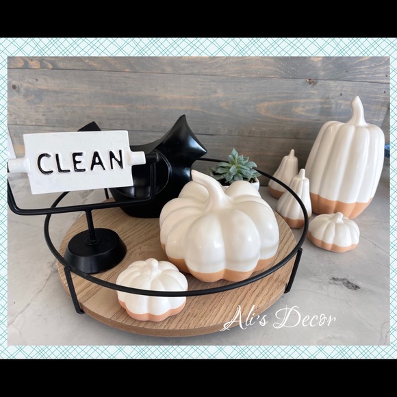 Bundle of 6 ceramic two-tone pumpkin home decor - Picture 6 of 7
